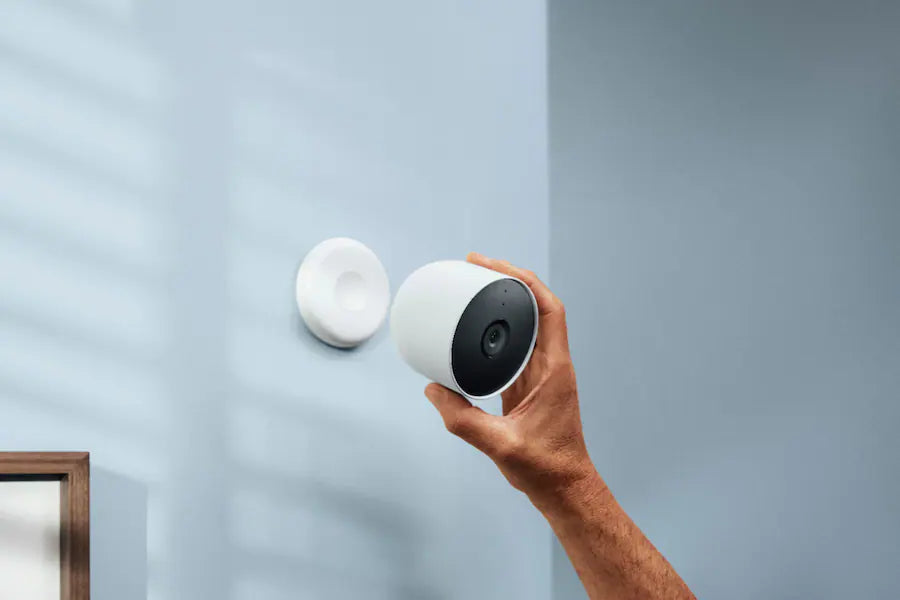 Google - Nest Cam Indoor/Outdoor Wire Free Security Camera